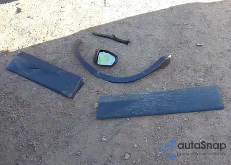 2021 Chevrolet Blazer Fwd 3Lt z USA, uszkodzony, nr VIN 3GNKBDR43MS556891